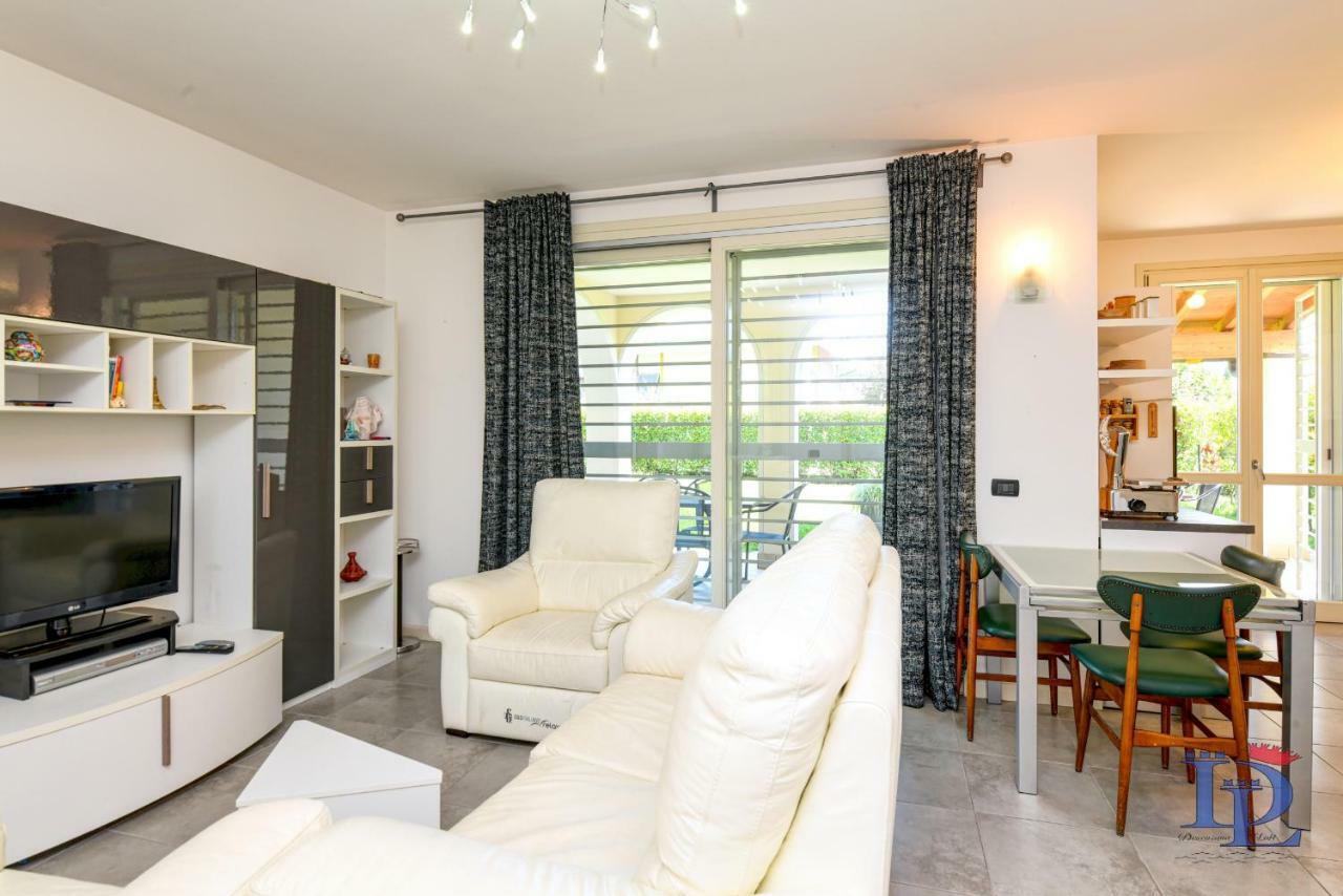 Desenzanoloft Official Partner Marriott Homes & Villas - Bea House, Sirmione With Private Garden And Share Pool מראה חיצוני תמונה