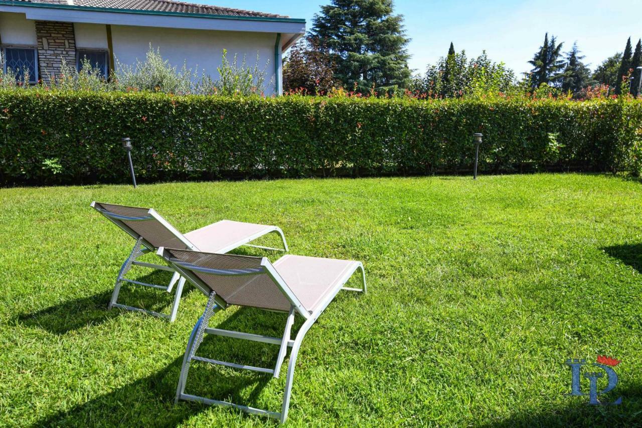 Desenzanoloft Official Partner Marriott Homes & Villas - Bea House, Sirmione With Private Garden And Share Pool מראה חיצוני תמונה